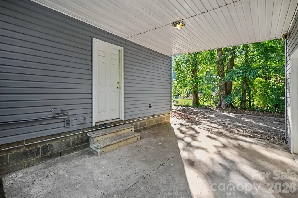 1201 Iva Avenue Gastonia NC 28052