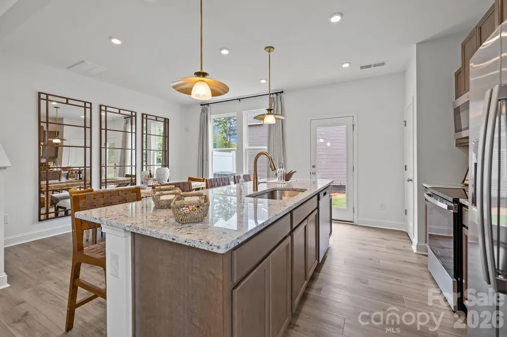 7639 Ethora Way Charlotte NC 28216