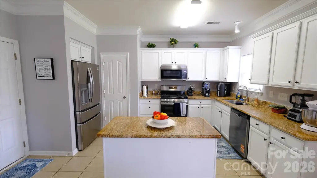 608 Wrayhill Drive Charlotte NC 28262