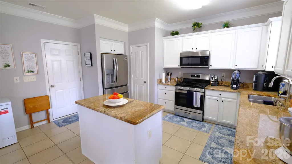 608 Wrayhill Drive Charlotte NC 28262