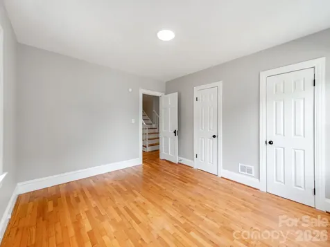 113 Falls Street Morganton NC 28655