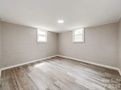113 Falls Street Morganton NC 28655