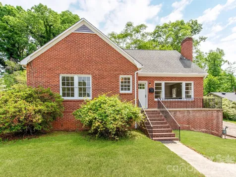 113 Falls Street Morganton NC 28655