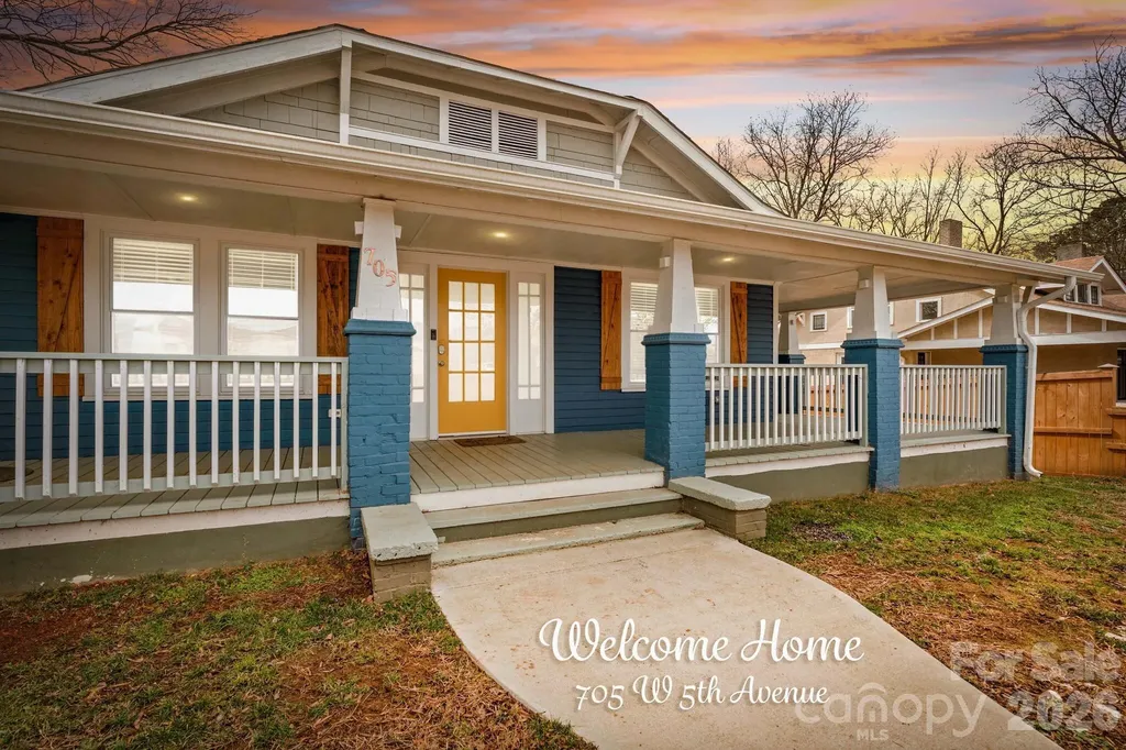 705 W 5th Avenue Lexington NC 27292