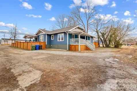 705 W 5th Avenue Lexington NC 27292