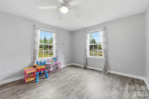1214 Eastcreek Road Fort Lawn SC 29714