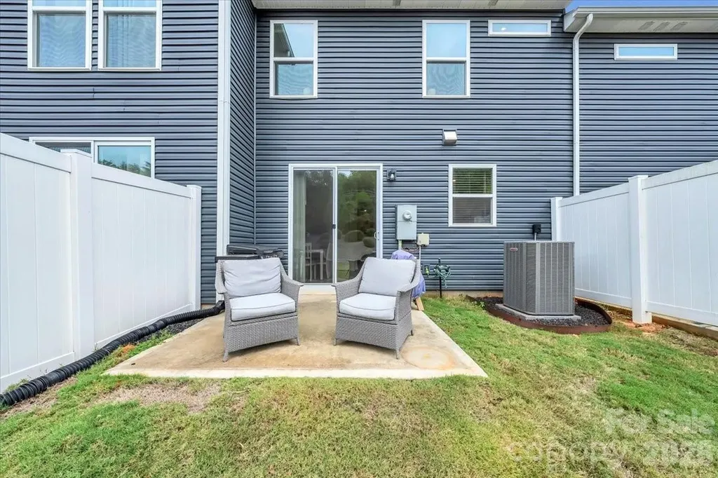 11310 Bartrams Way Charlotte NC 28278