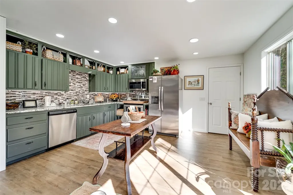 67 Watauga Heights Road Franklin NC 28734