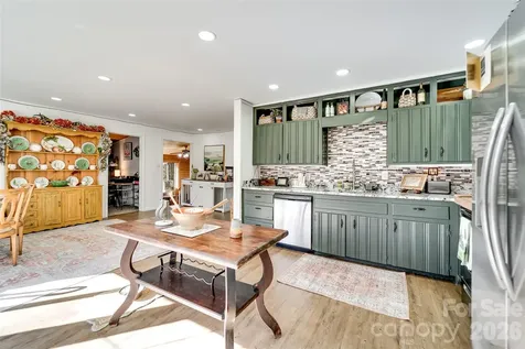 67 Watauga Heights Road Franklin NC 28734