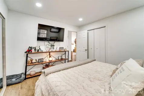 67 Watauga Heights Road Franklin NC 28734