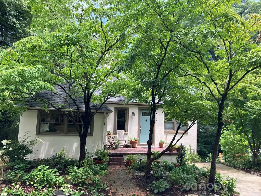 4 Duke Street Asheville NC 28803