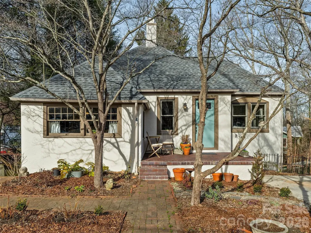 4 Duke Street Asheville NC 28803