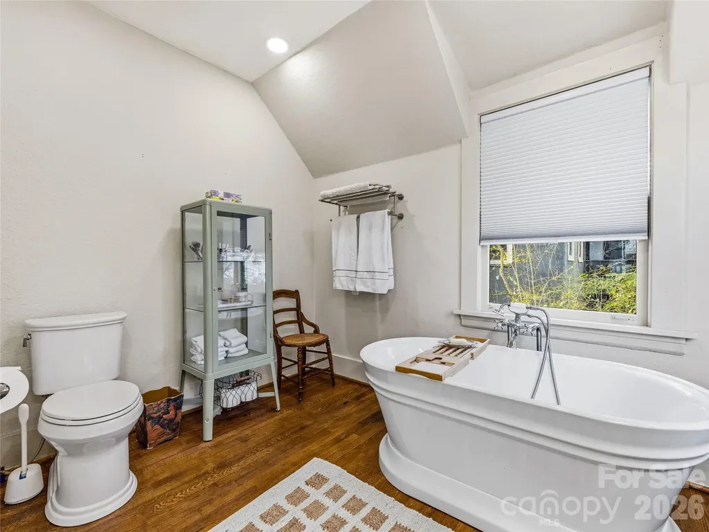 4 Duke Street Asheville NC 28803