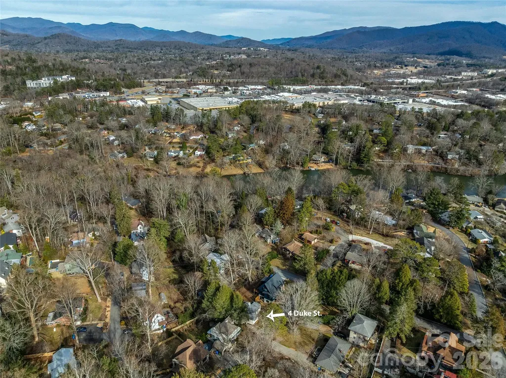 4 Duke Street Asheville NC 28803