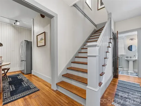 4 Duke Street Asheville NC 28803