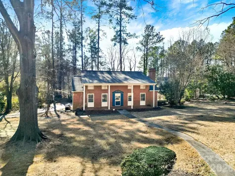 1125 Hawthorne Road Lancaster SC 29720