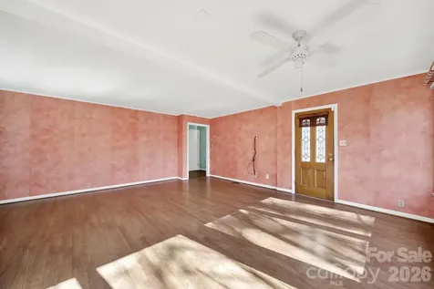 1125 Hawthorne Road Lancaster SC 29720