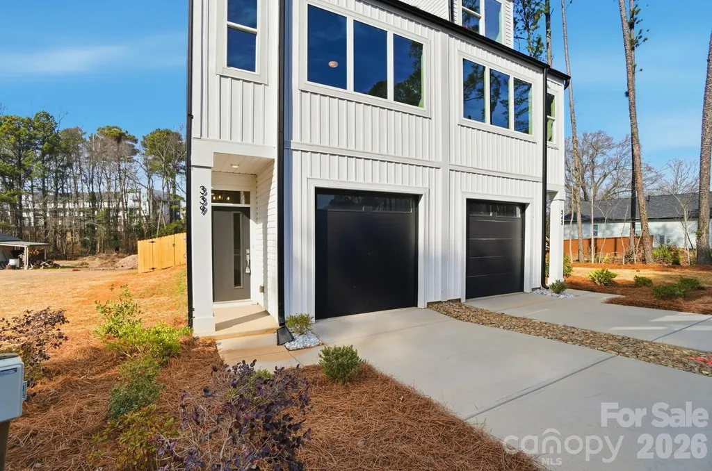 339 Gray Drive Charlotte NC 28213