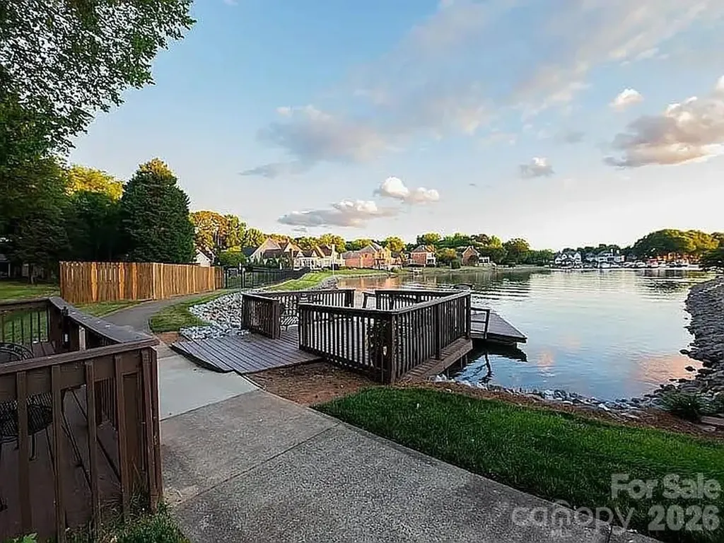 7602 Woods Lane Cornelius NC 28031