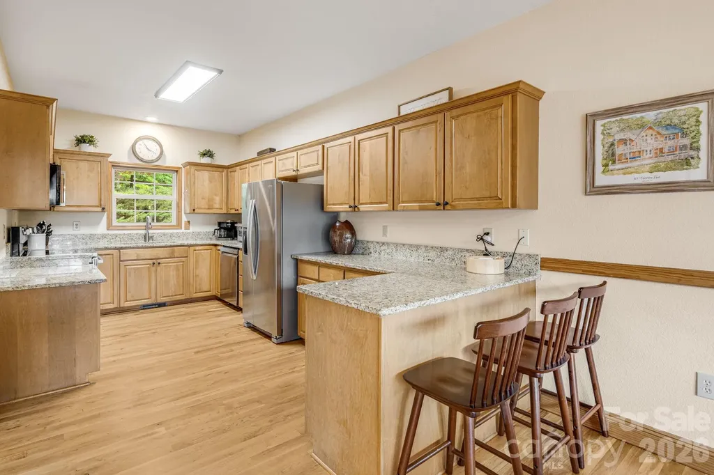 189 Cameron Lane Lake Lure NC 28746