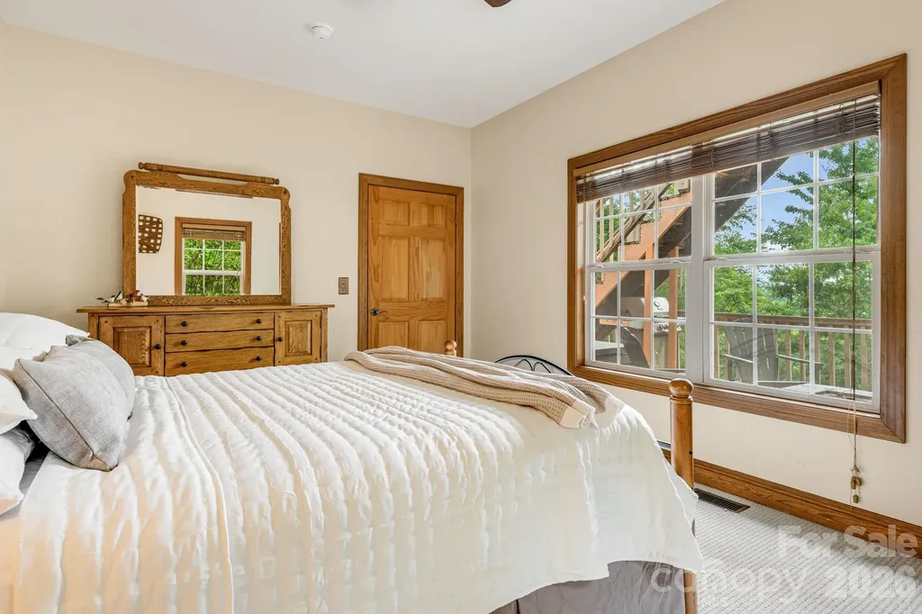 189 Cameron Lane Lake Lure NC 28746