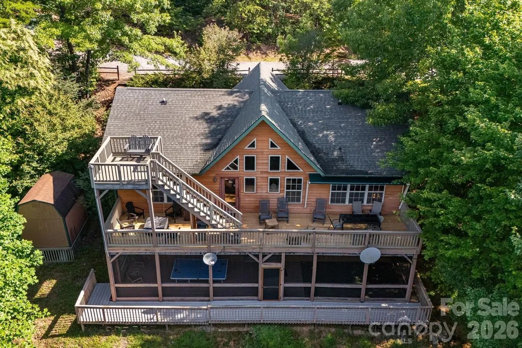 189 Cameron Lane Lake Lure NC 28746
