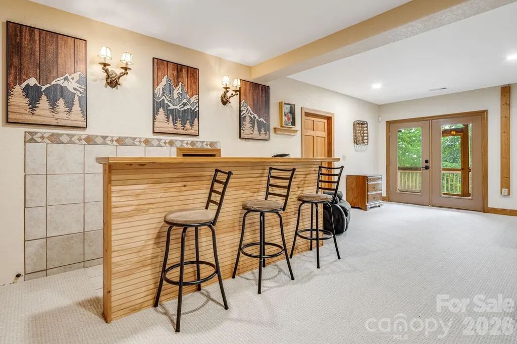 189 Cameron Lane Lake Lure NC 28746