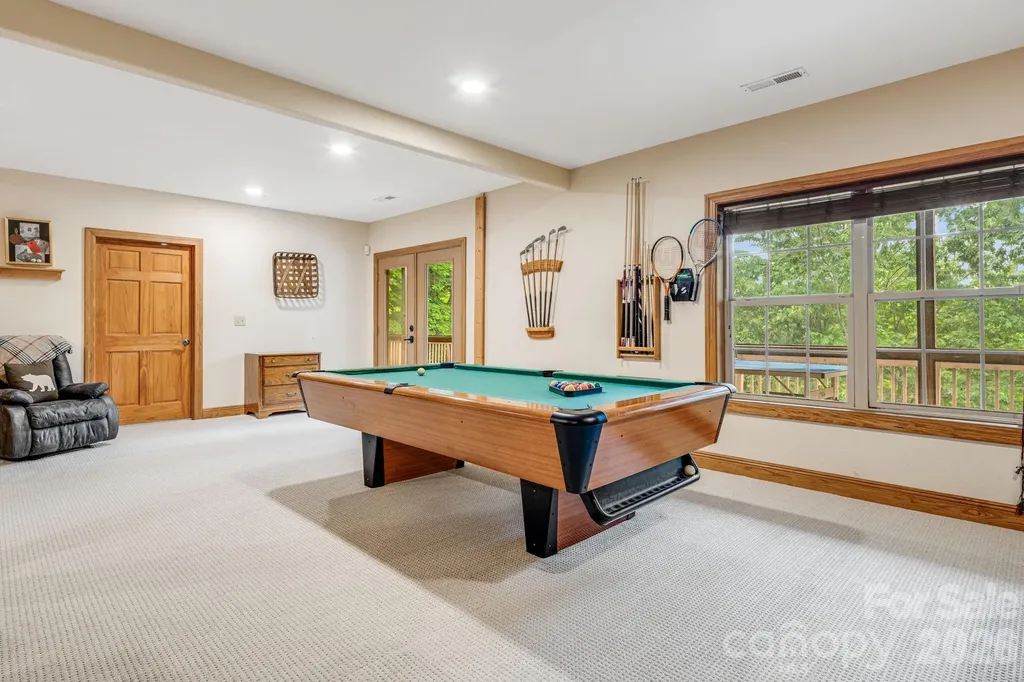 189 Cameron Lane Lake Lure NC 28746