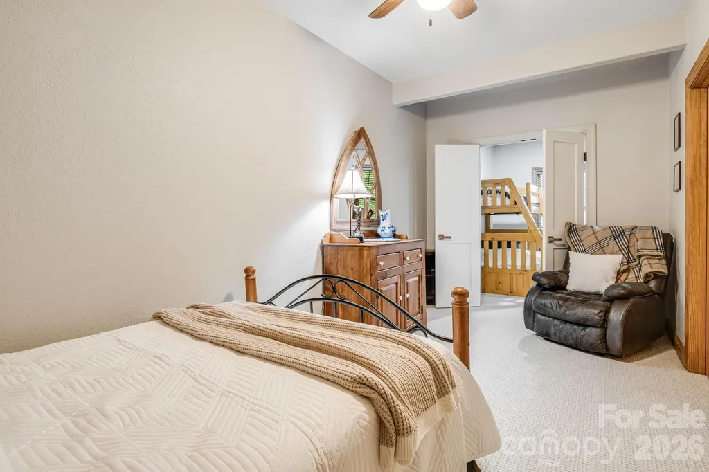 189 Cameron Lane Lake Lure NC 28746