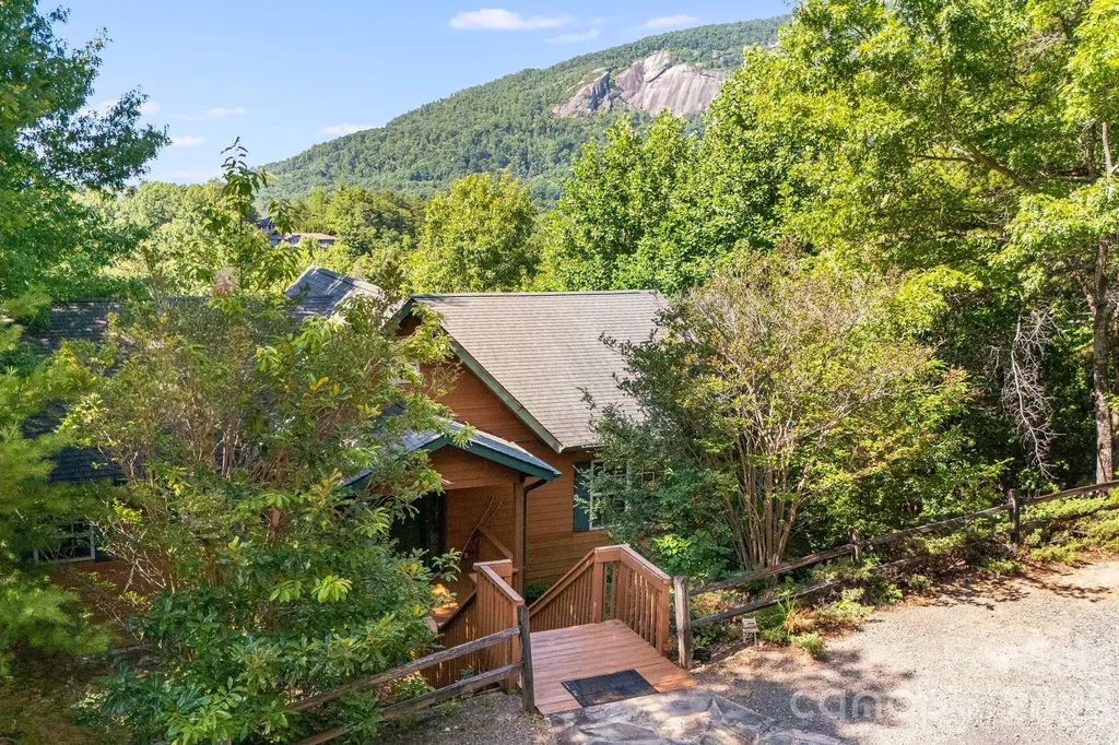 189 Cameron Lane Lake Lure NC 28746