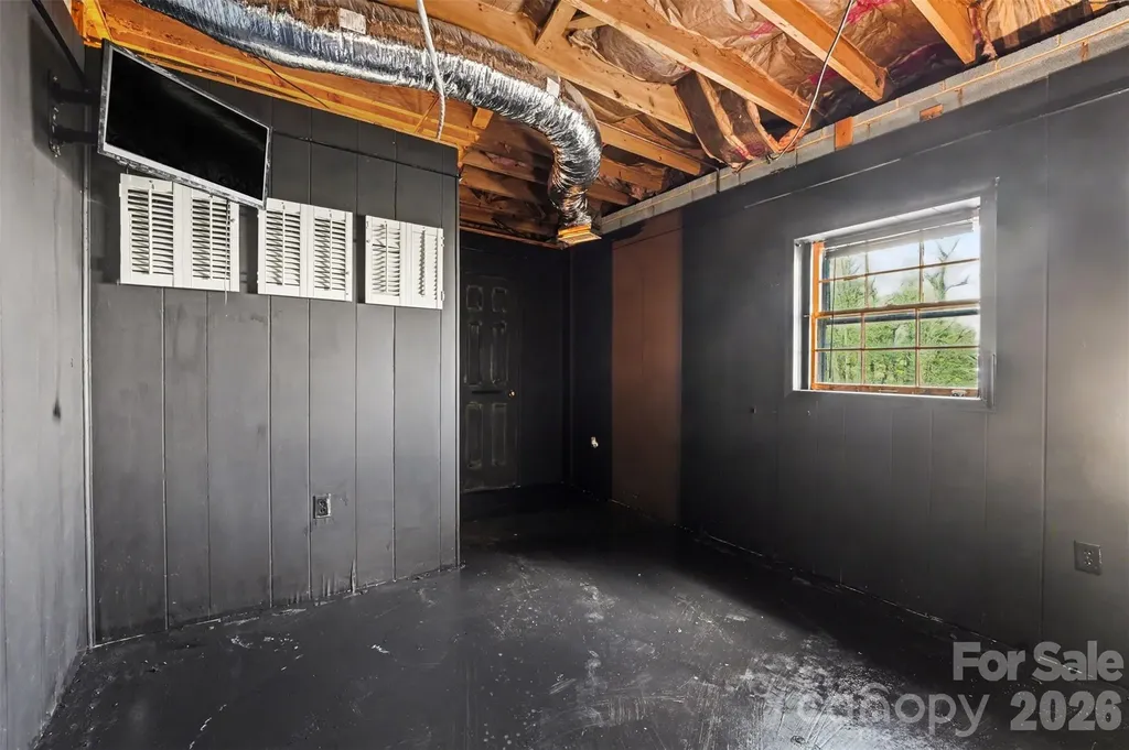 5475 Pine Ridge Drive Connelly Springs NC 28612