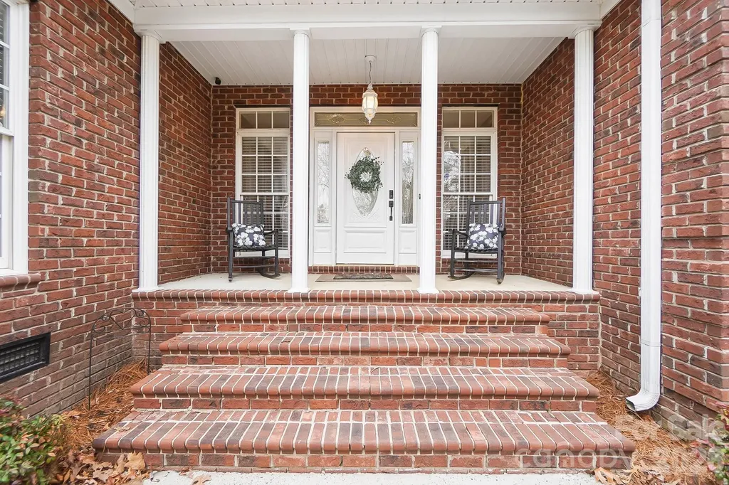 135 Water Oak Lane Stanfield NC 28163