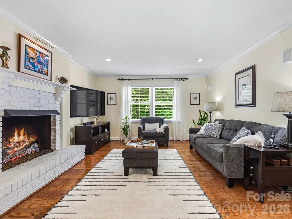 72 Brookwood Road Asheville NC 28804
