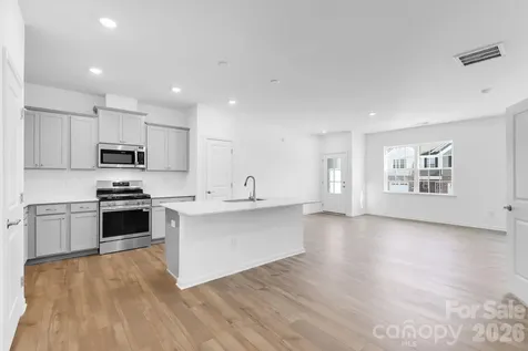 253 Fourth Street York SC 29745