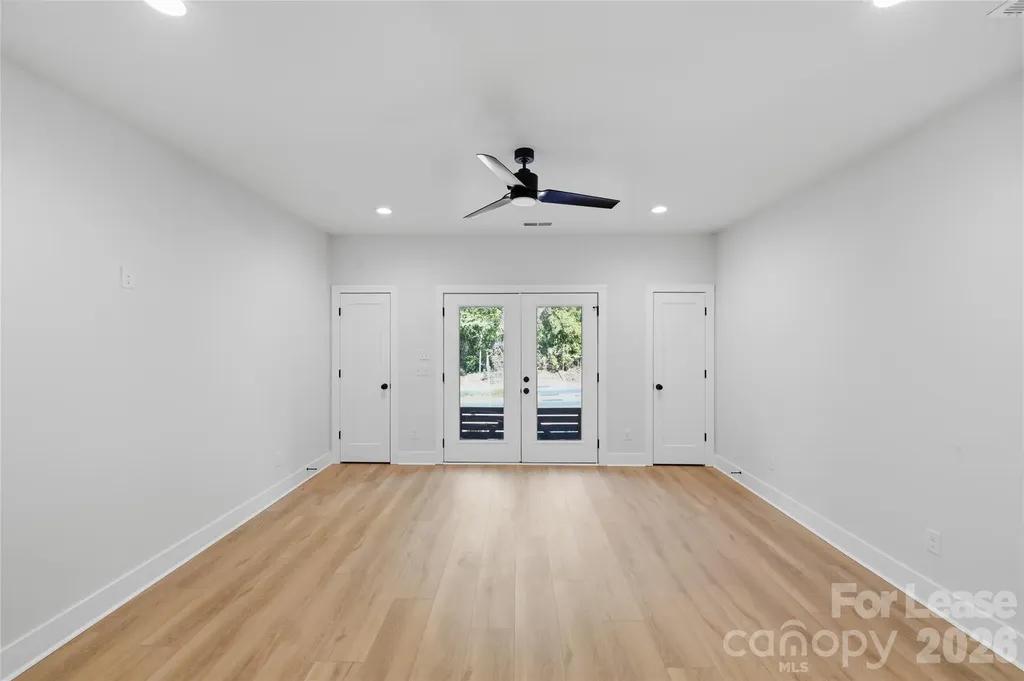 1358 Briar Creek Road Charlotte NC 28205