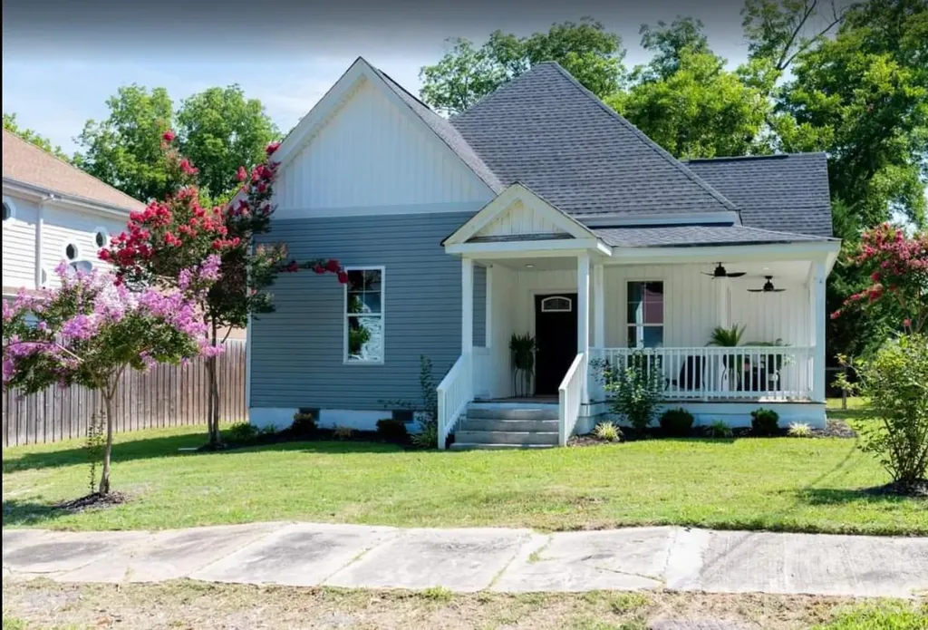 128 College Street Chester SC 29706