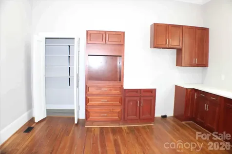 128 College Street Chester SC 29706