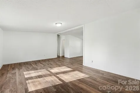 6423 Helens Way Denver NC 28037