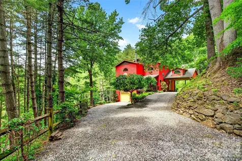 491 S Valley View Drive Mars Hill NC 28754