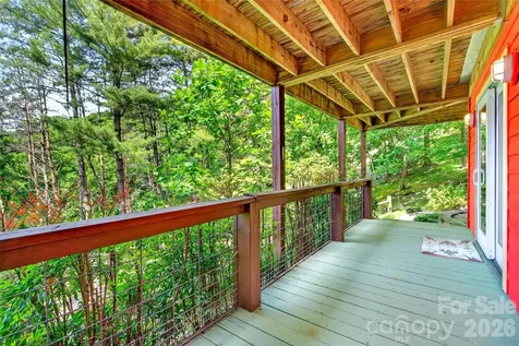 491 S Valley View Drive Mars Hill NC 28754