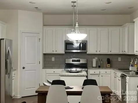 7104 Wheyfield Drive Charlotte NC 28215