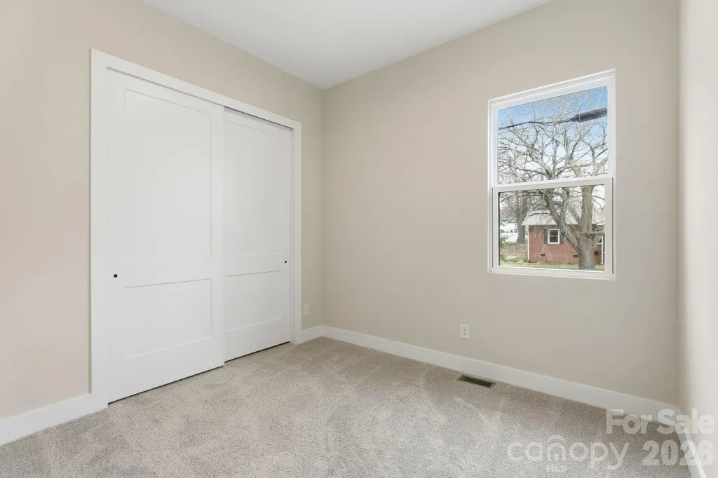 719 Margate Avenue Kannapolis NC 28081