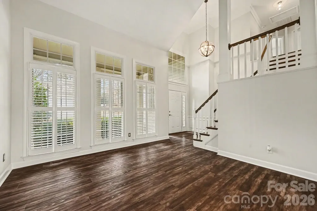 5805 Swanston Drive Charlotte NC 28269