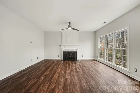 5805 Swanston Drive Charlotte NC 28269