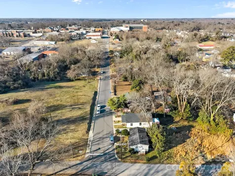 332 Dunlap Street Lancaster SC 29720