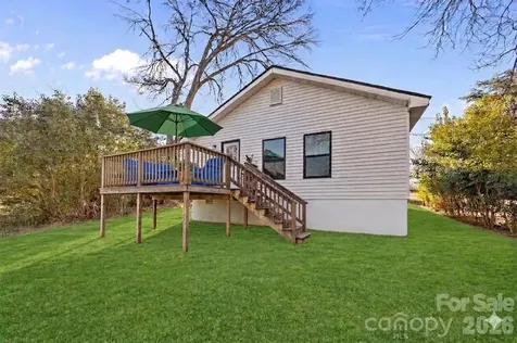 332 Dunlap Street Lancaster SC 29720