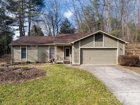 8 Turkey Toe Lane Arden NC 28704