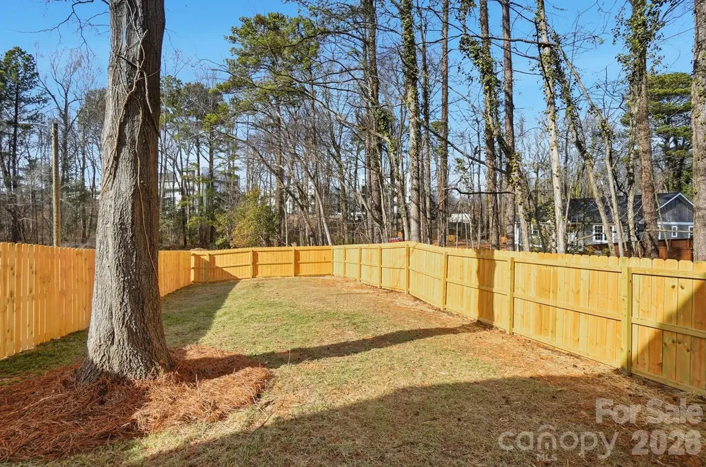339 & 343 Gray Drive Charlotte NC 28213