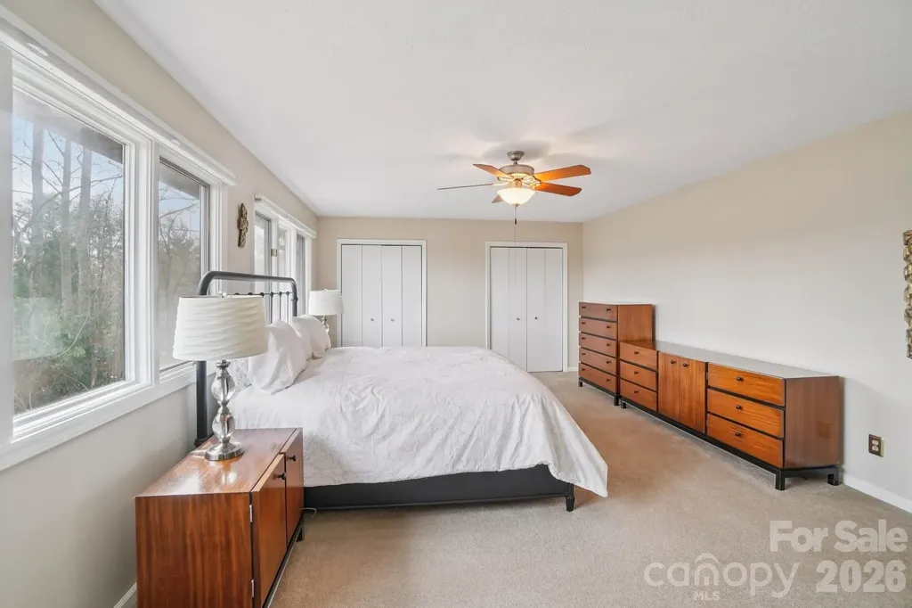 623 Owensby Road Hendersonville NC 28792