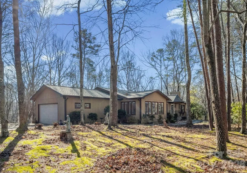 423 Mountain View Drive Columbus NC 28722